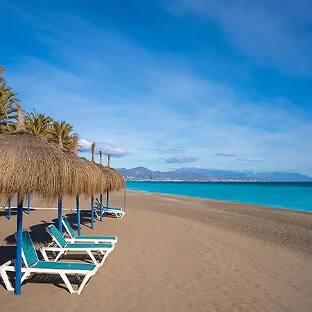 In Near アパート トレモリノス