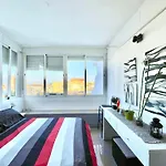 Апартаменти In Near Торремолінос