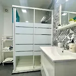 In Near דירה טורמולינוס