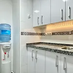 In Near דירה